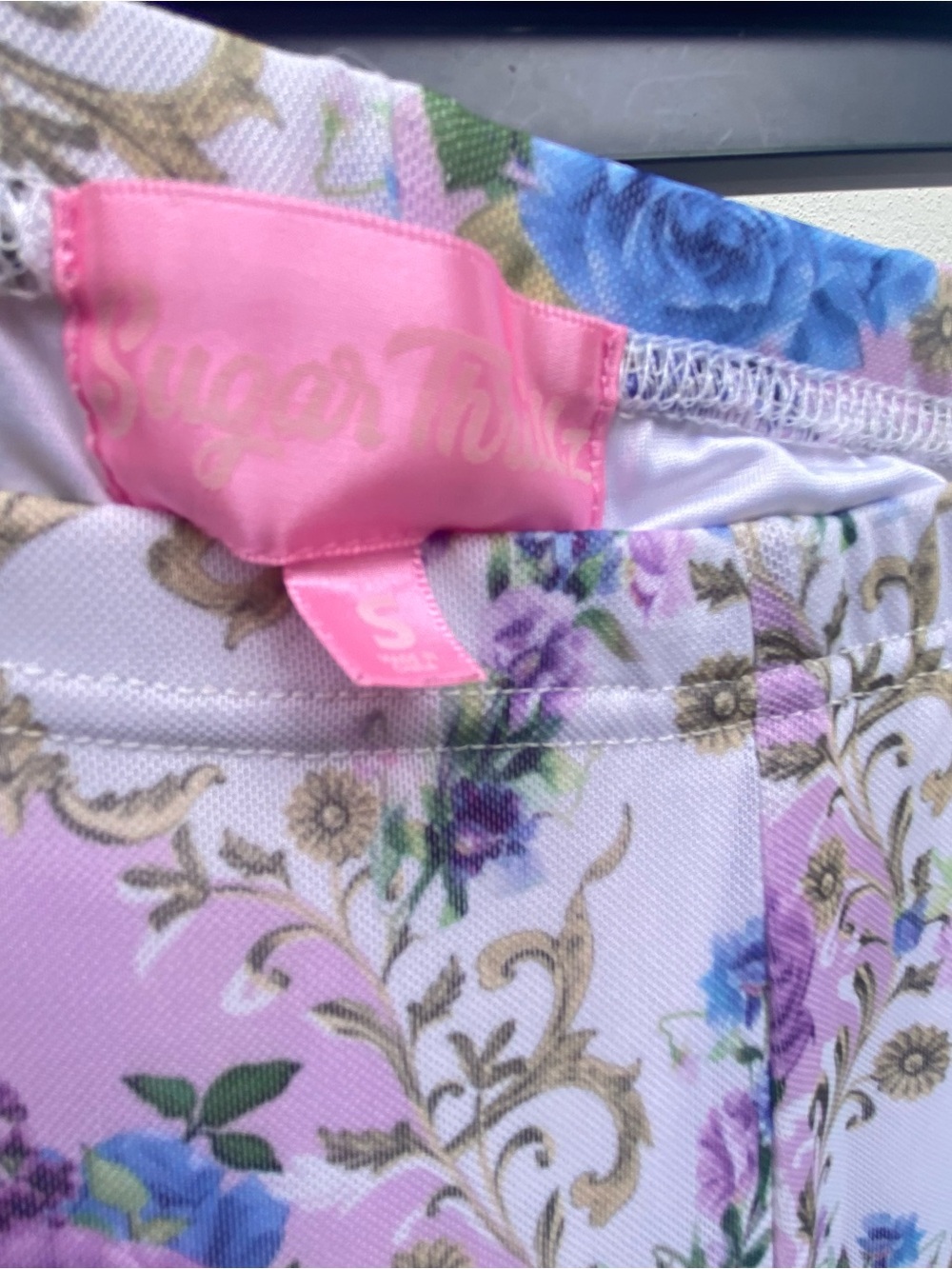 Sugar Thrillz Purple Multicolor Floral Mesh Ultra Flare Pants Size Small - Picture 8 of 9